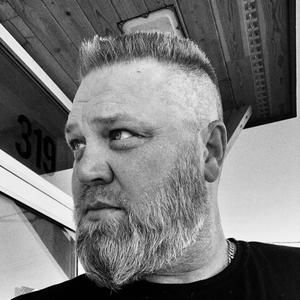 Meet your Posher, Mark